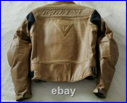 Blouson en cuir Dainese -veste moto camel style vintage motorcycle jacket