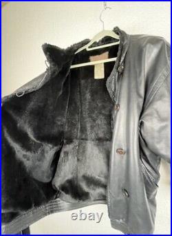 Blouson, veste en cuir d'agneau noir YVES SAINT LAURENT, taille M, exc. État